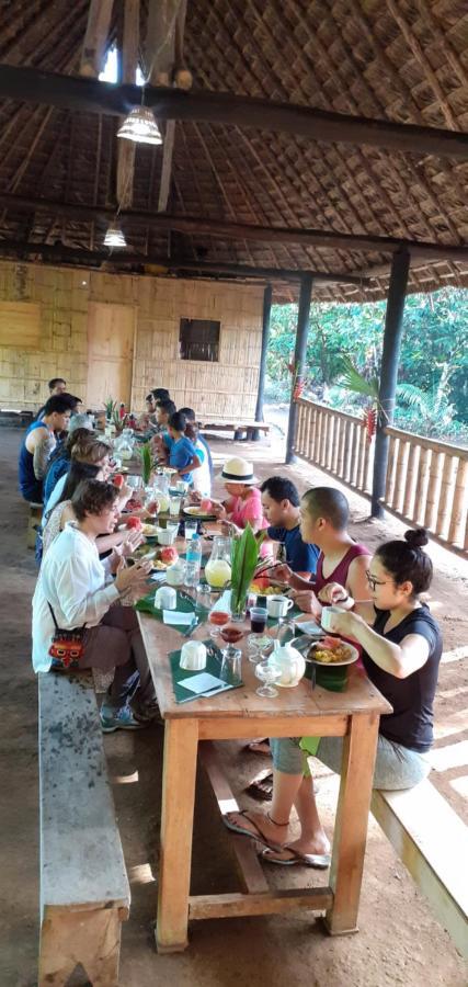 Shipati Lodge Misahualli ภายนอก รูปภาพ