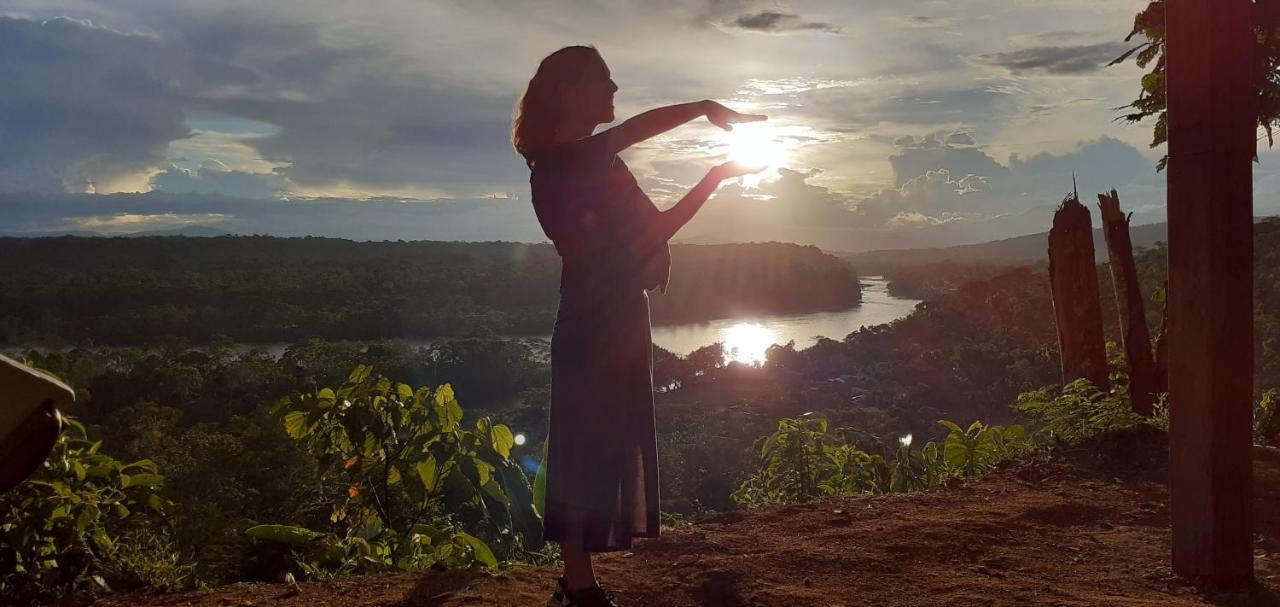 Shipati Lodge Misahualli ภายนอก รูปภาพ