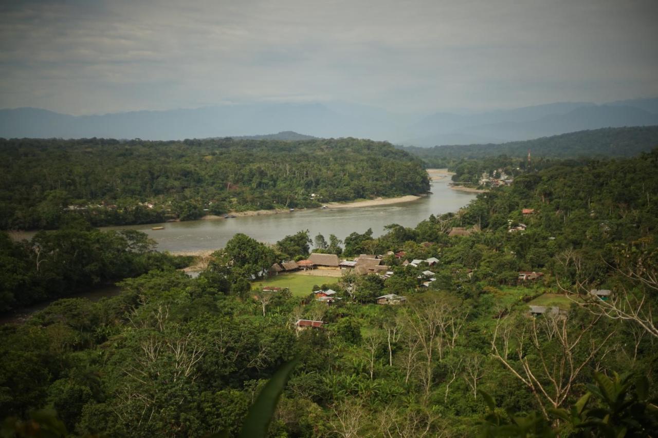 Shipati Lodge Misahualli ภายนอก รูปภาพ